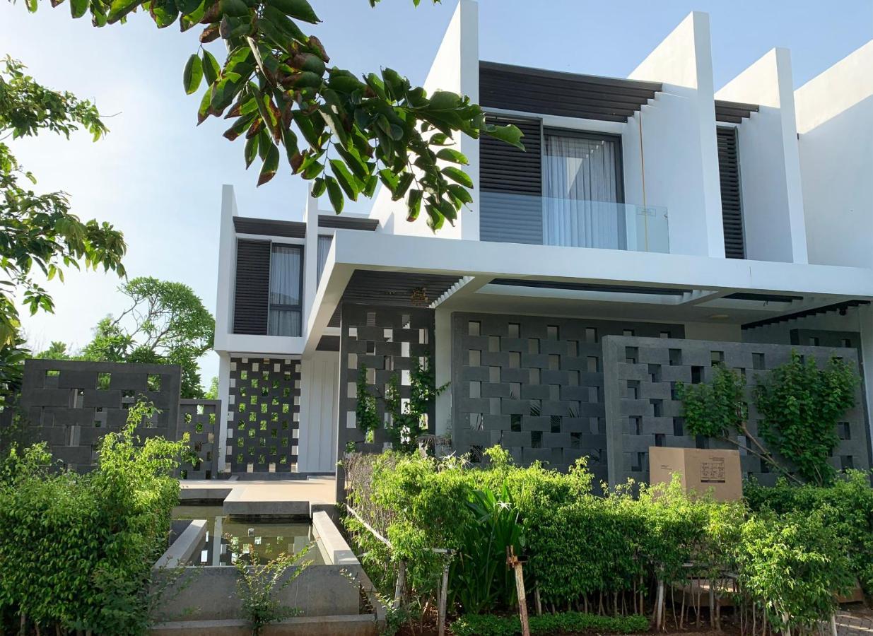 Okinawa Villas And Beach Club - Oceanami Resort 隆海 外观 照片